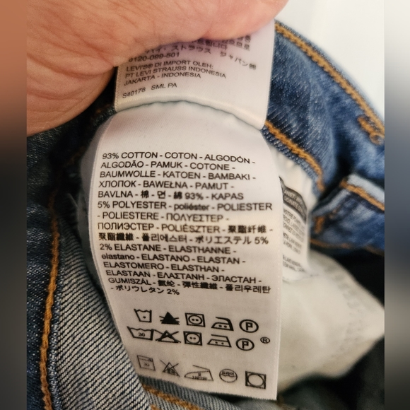 Levi's High Rise Wedgie Skinny Size 26 - Picture 7 of 7